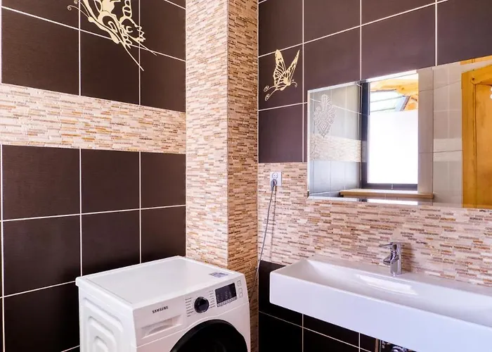 Delta House Hébergement de vacances *